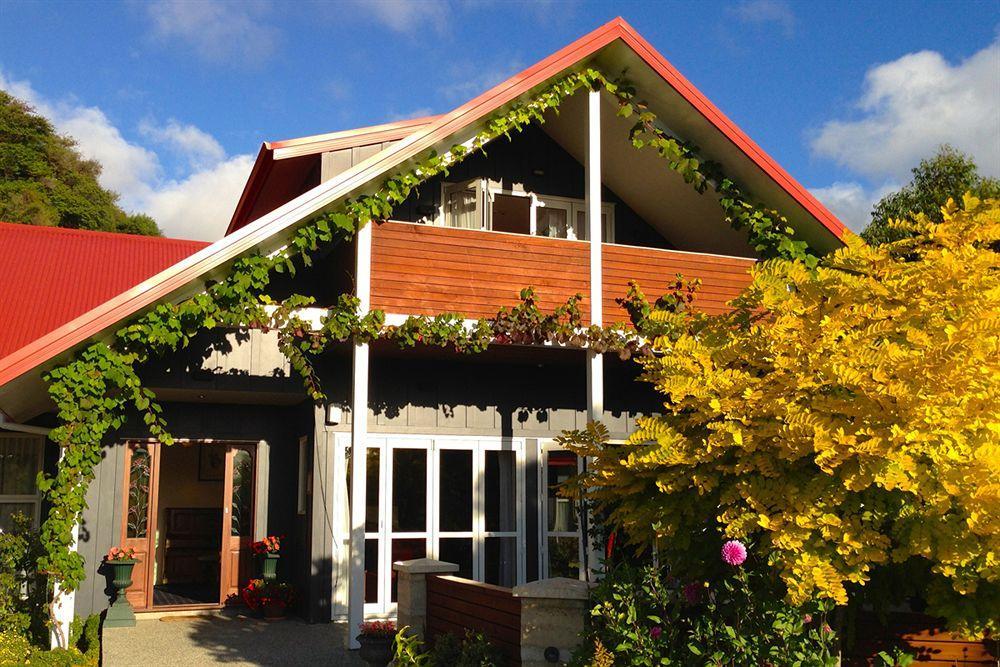 Ratanui Lodge Pohara Exterior foto